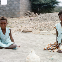 Two Girls, Calheta